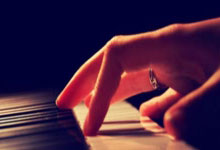 古利特:米兰和切尔西都是个谜;看好皇马赢欧冠但巴黎也有可能.